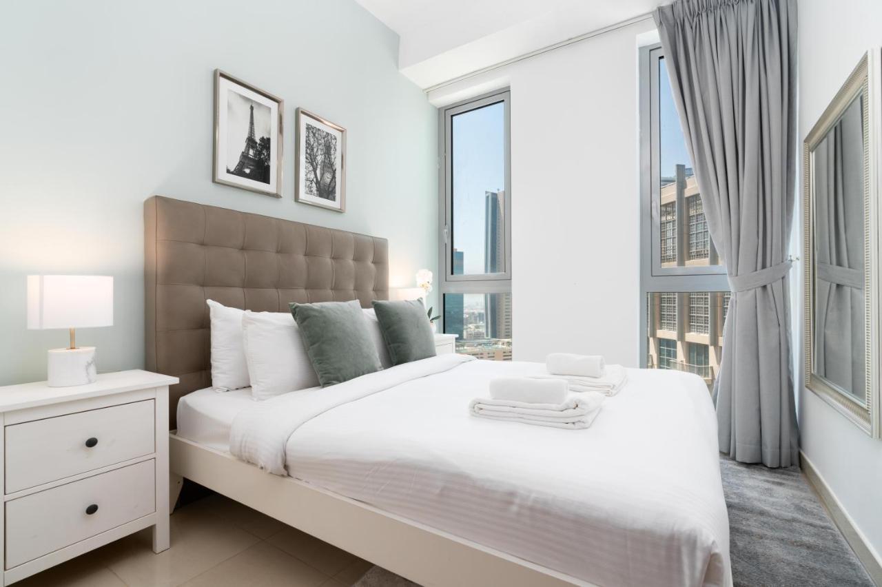 דובאי Ultimate Stay / 4 Beds / Burj Khalifa View מראה חיצוני תמונה