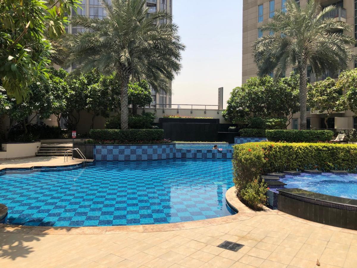 דובאי Ultimate Stay / 4 Beds / Burj Khalifa View מראה חיצוני תמונה